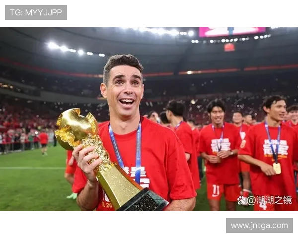 流浪者拟支付数百万买断海港主帅穆斯卡特合约 四周内敲定 流浪者拟支付数百万买断海港主帅穆斯卡特合约 四周内敲定